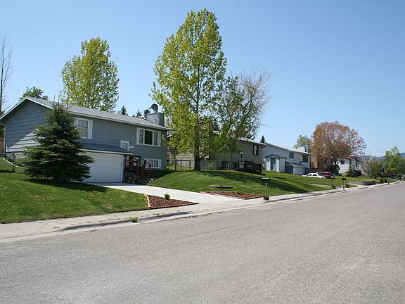 2nd image of 5210 Skyview Dr
