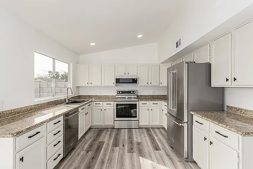 6873 E Kathleen Rd Photo 1