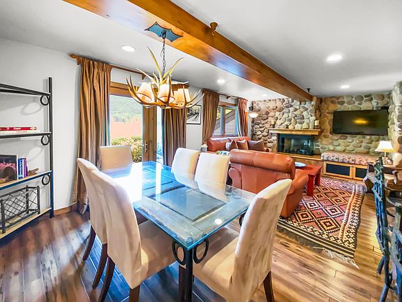 5th image of 1454 Deer Valley Dr N