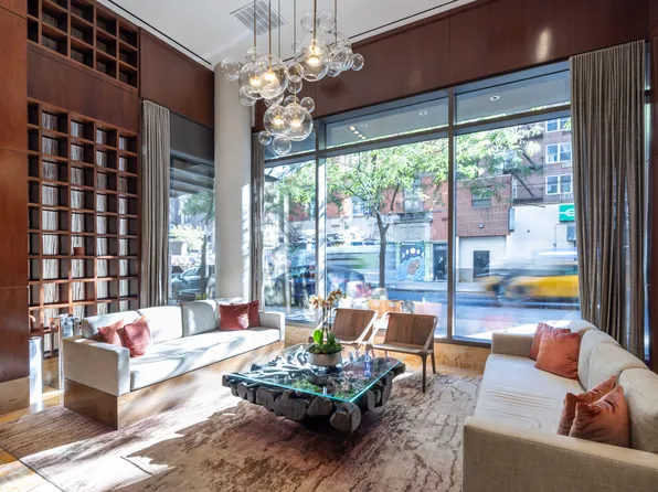 101 West 24th Street image 11 of 14