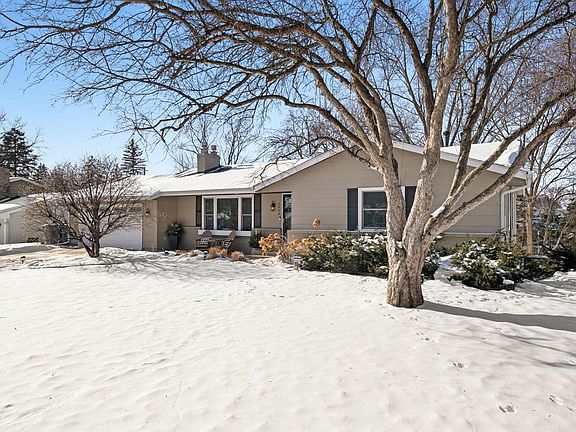 2nd image of 5604 Highwood Dr