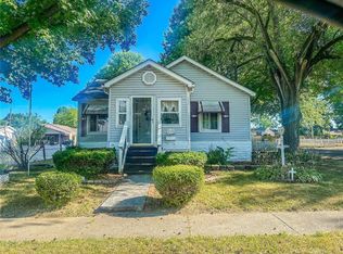 239 W Thomas St, Roxana, IL 62084