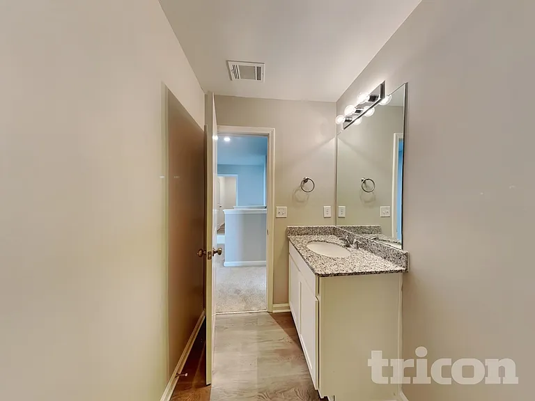 542 Springtime Ln — Photo 21