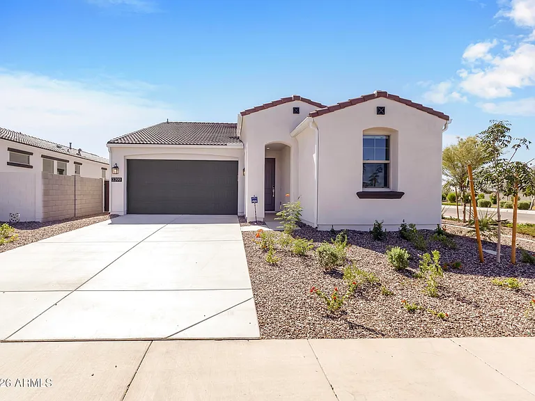 3399 W Emerald Rd — Photo 3