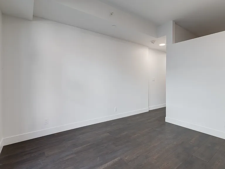 1111 4th St SW — Photo 88