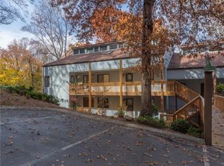 87 Willow Rd APT A2, Waynesville, NC 28786