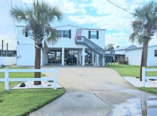 99 SE 903rd Ave, Suwannee, FL 32692