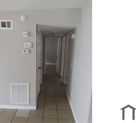 2nd image of 421 Smith St
