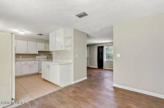 8331 Old Plank Rd — Photo 11