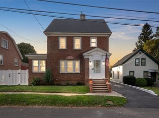 245 Marlborough Rd, Syracuse, NY 13206