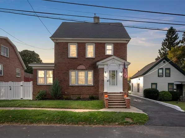 245 Marlborough Rd, Syracuse, NY 13206