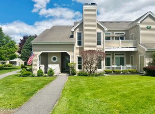 1511 Hampton Place Boulevard, Troy, NY 12180