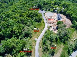 6 Deer Ridge Ln, Armonk, NY 10504