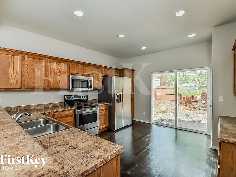 10116 Kings Canyon Dr — Photo 5