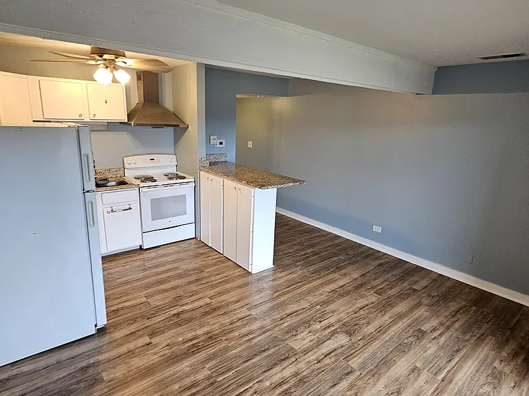 58 Vail Colony #7 — Photo 17