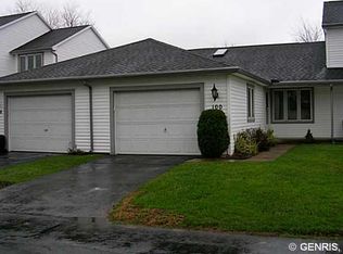 100 Kalyna Dr, Rochester, NY 14617