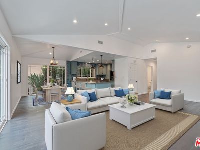 3107 S Harvard Blvd, Los Angeles, CA, 90018