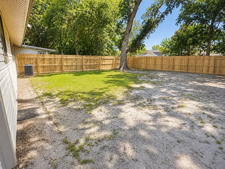 4194 Mica Ave #B — Photo 17