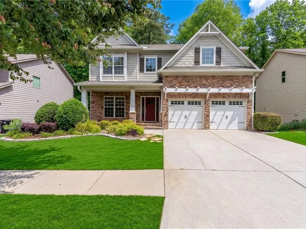 2201 Spring Sound Ln, Buford, GA 30519