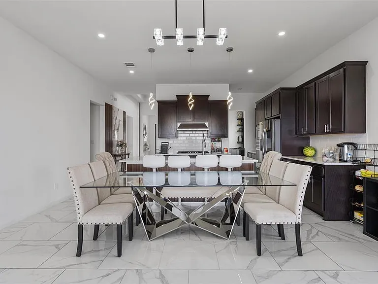 1332 Al Fresco Cv — Photo 41