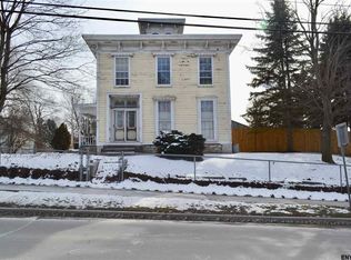 15 River St, Nelliston, NY 13410