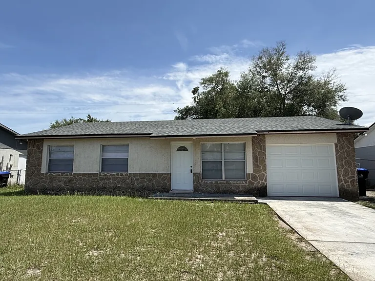 3940 Alpert Dr — Photo 1