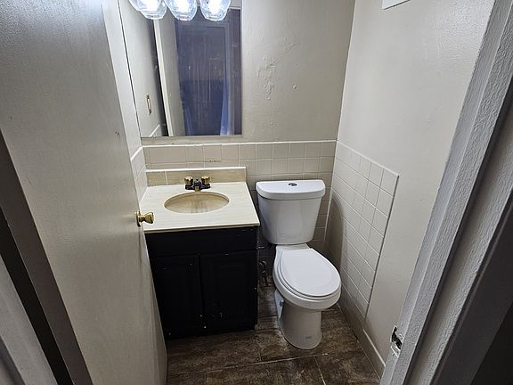 3rd image of 8676 Morningaire Cir