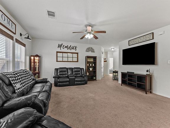 4th image of 5303 Rivers Edge Dr