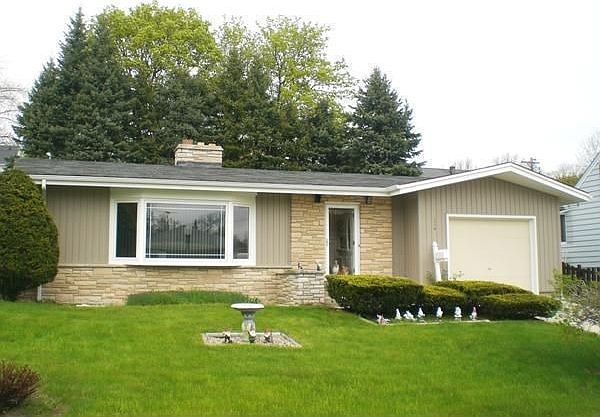 1st image of 224 Dicke Ave