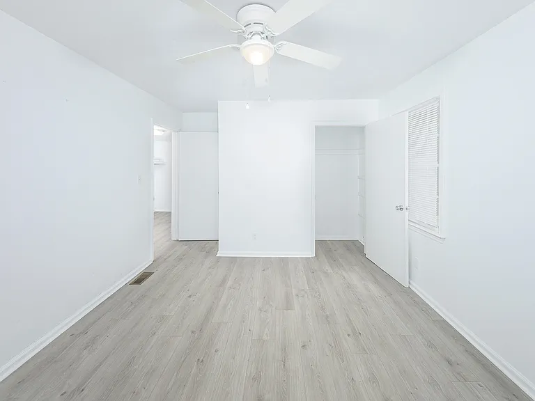 1637 Atkamire Dr — Photo 10