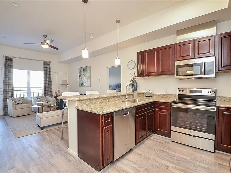 1207 Grand West Blvd #1G — Photo 5