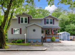 42 Harold St, Worcester, MA 01604