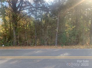 1 Mayberry Rd, Dallas, NC 28034