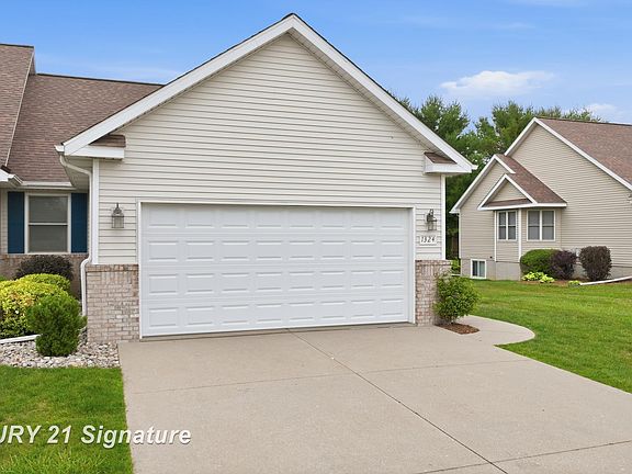 5th image of 1324 Carpathian Way