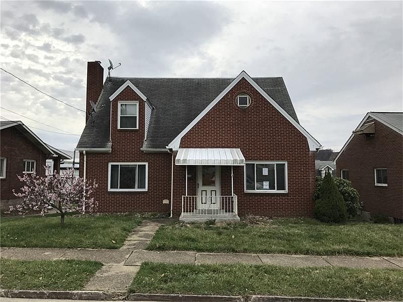 1st image of 310 N 5th St