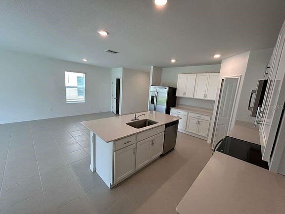 5th image of 1140 Hour Glass Rd