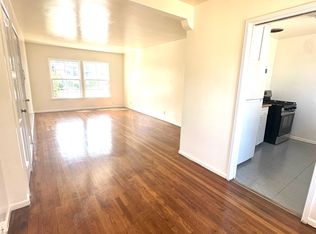 4586 California Ave, Long Beach, CA 90807