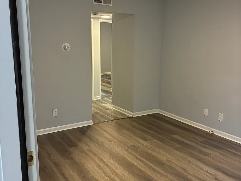 3100 Springfield Dr #2 — Photo 9