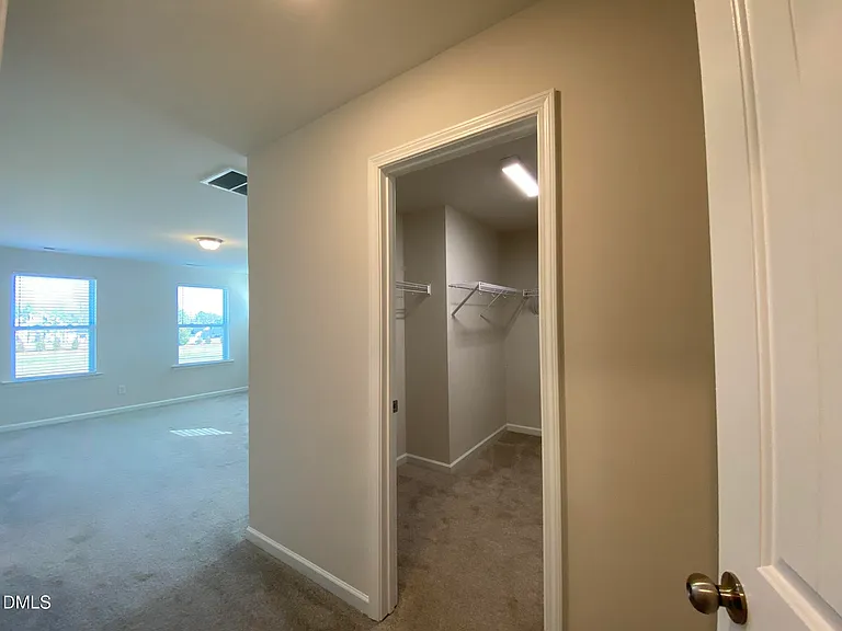 760 Creekway Dr — Photo 18