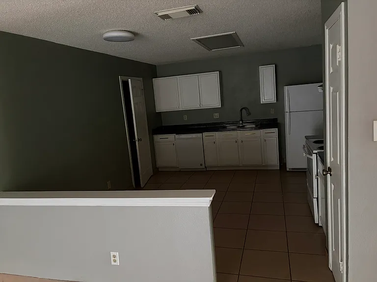 9838 Jenson Point — Photo 8
