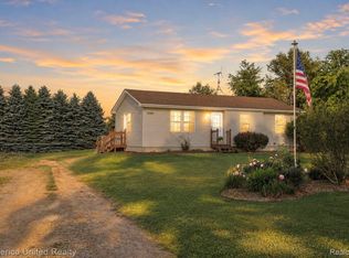 15489 Bird Rd, Linden, MI 48451