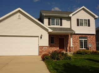 9606 Shadow Ridge Trl, Middleton, WI 53562
