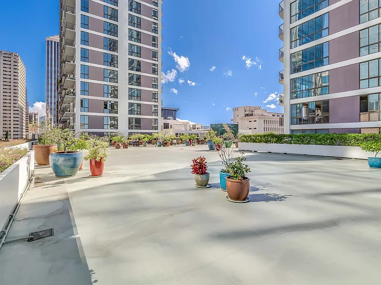 225 Queen St #21D-1-1 — Photo 10