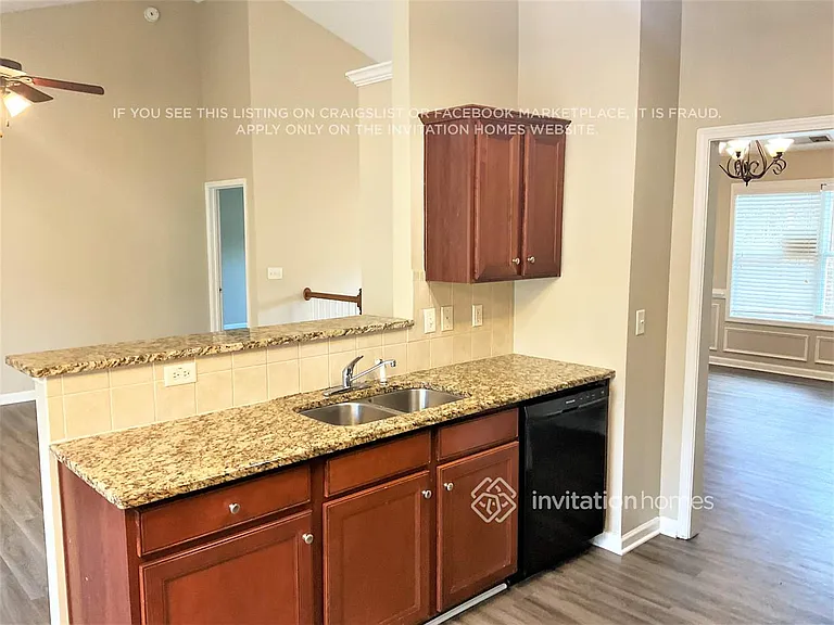 3654 Devon Park Ln NW — Photo 6