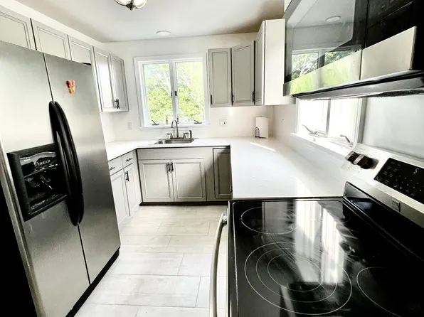 24 Audubon St #A, Rochester, NY 14610