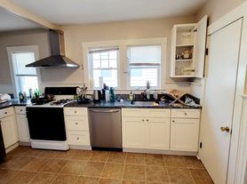 158 W Adams St, Somerville, MA