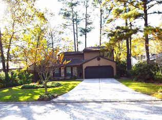 30 S White Pebble Ct, Spring, TX 77380