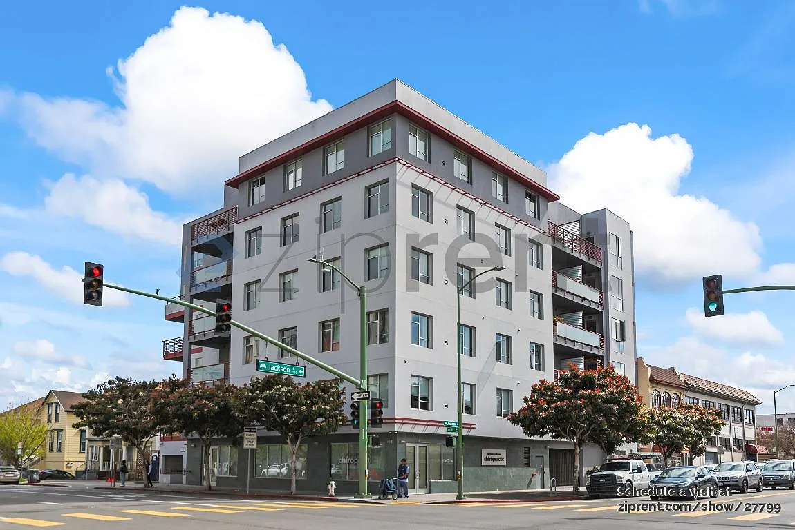1 bed, 696 sqft, $2,500 — Photo 1