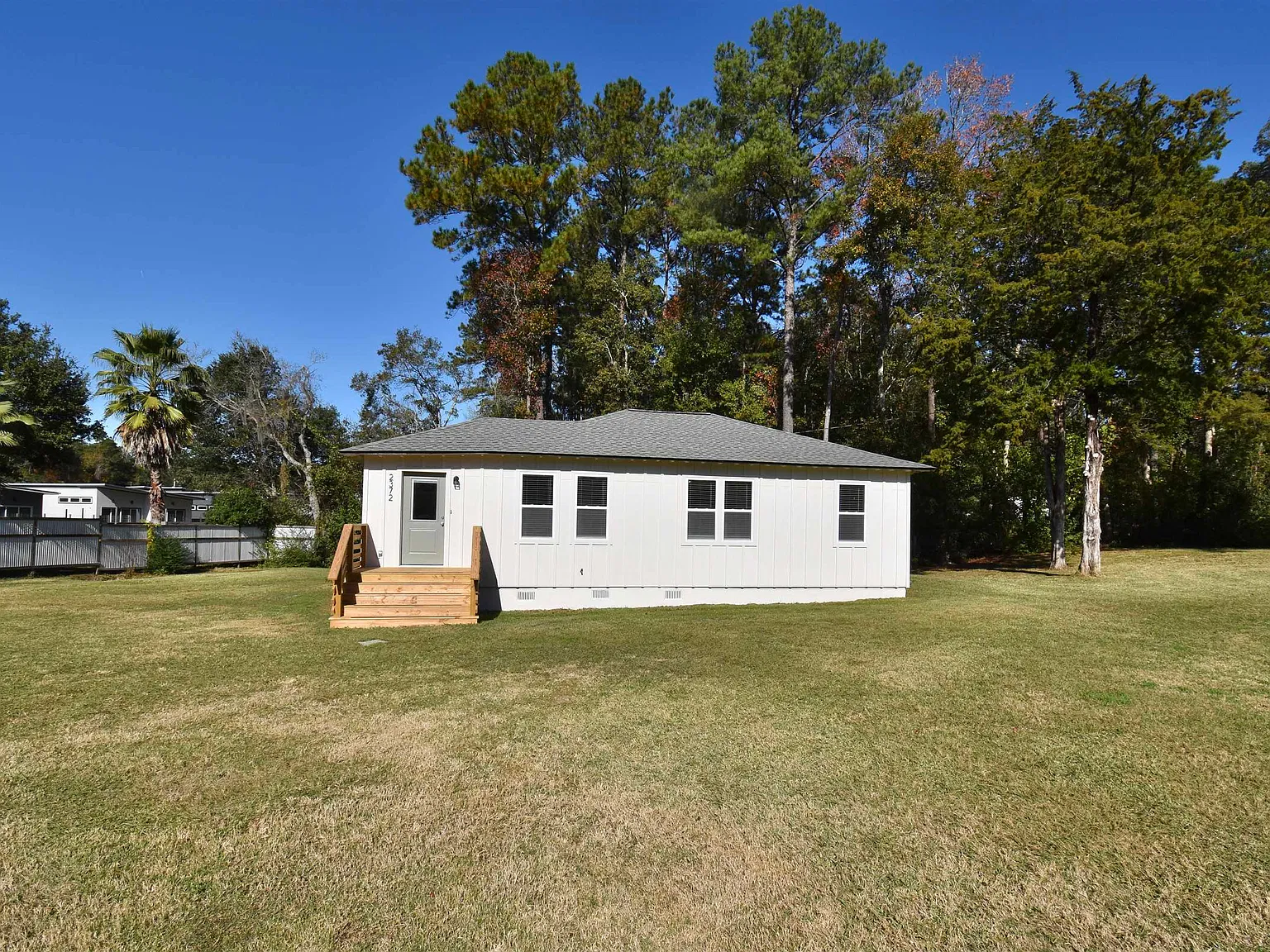 4 bed, 1192 sqft, $2,000 — Photo 1