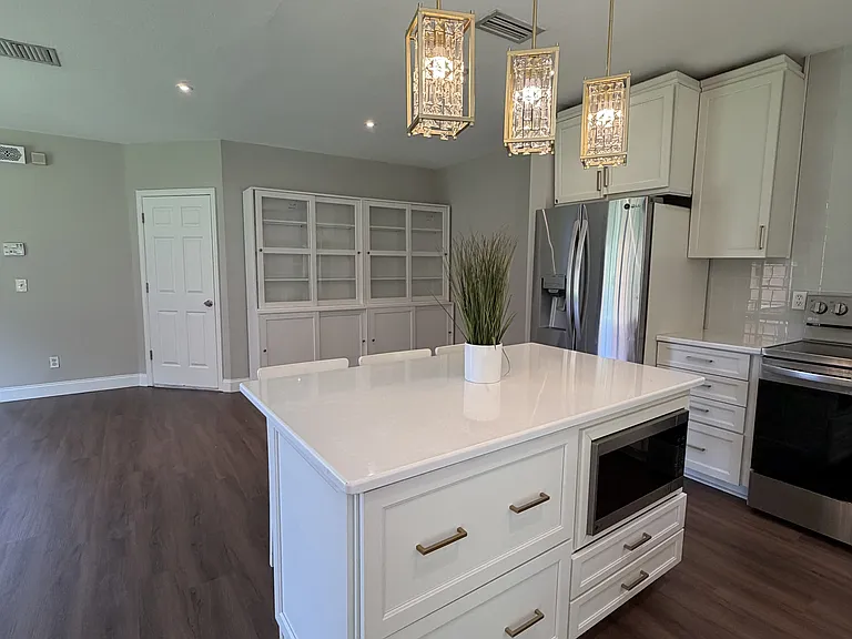 1050 Blackwater Dr #1 — Photo 36